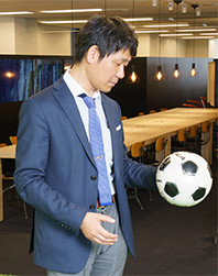 iBankマーケティング株式会社 代表取締役 永吉 健一氏